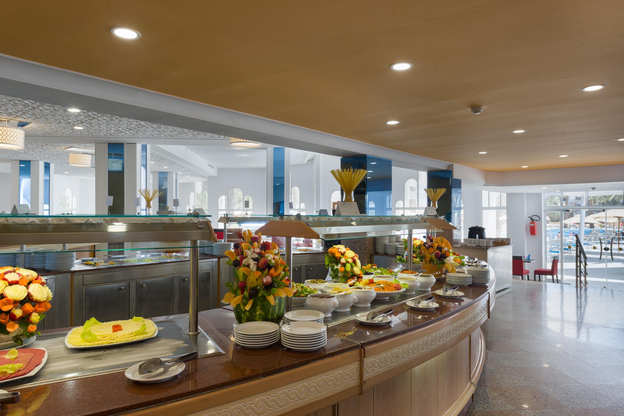 Marhaba Palace Port El Kantaoui Kültér fotó The buffet at the hotel