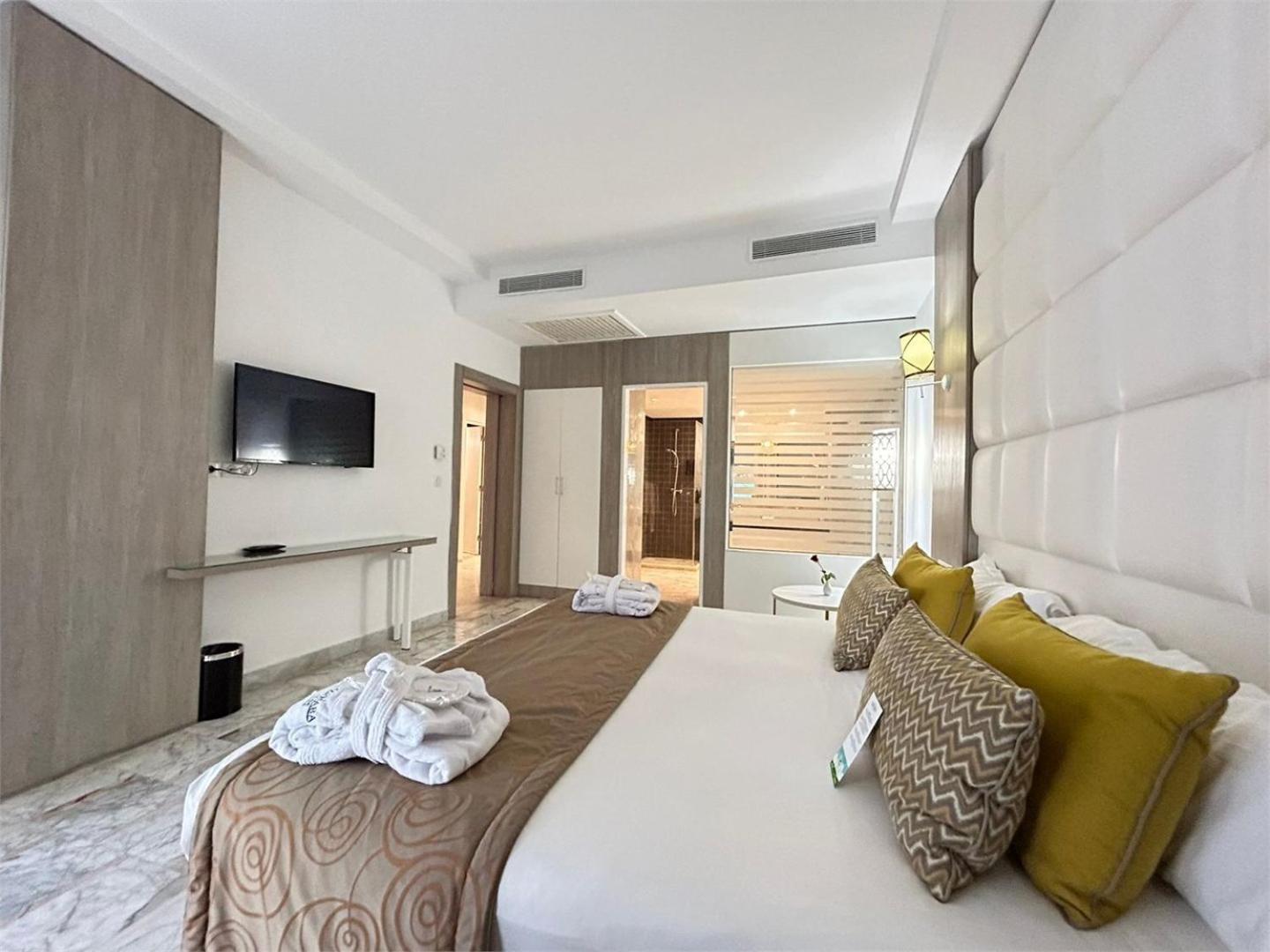 Marhaba Palace Port El Kantaoui Kültér fotó A room at the hotel